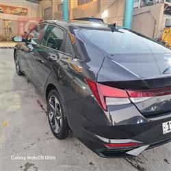 هیوندای ئەلەنترا